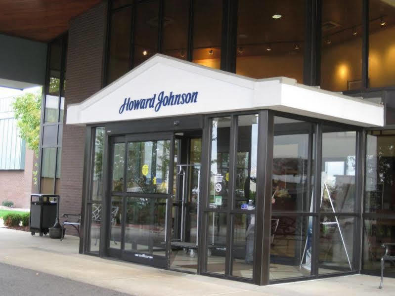 Hotel Howard Johnson By Wyndham East Evansville