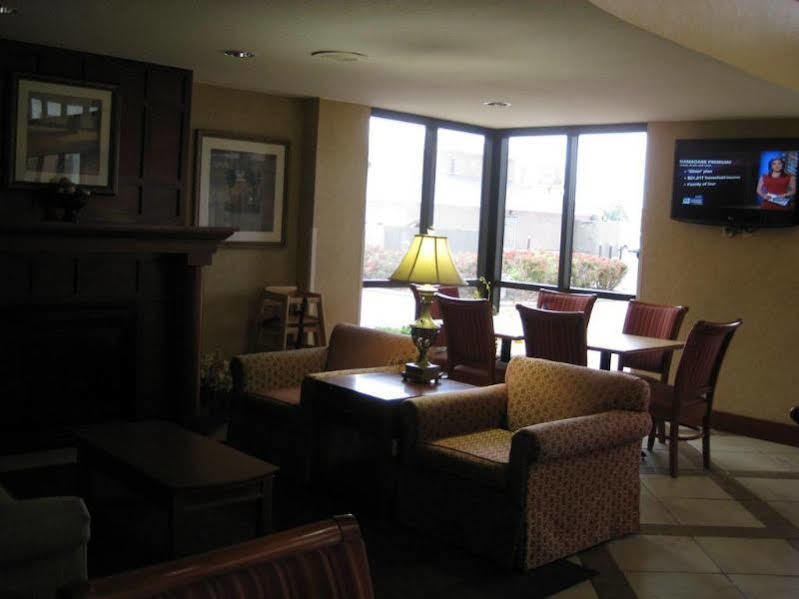 Howard Johnson By Wyndham East 2* Evansville